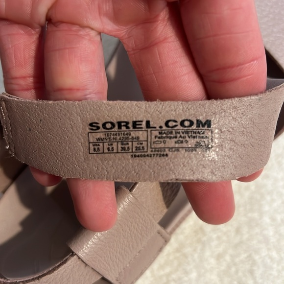 Sorel Sandals - Picture 4 of 5
